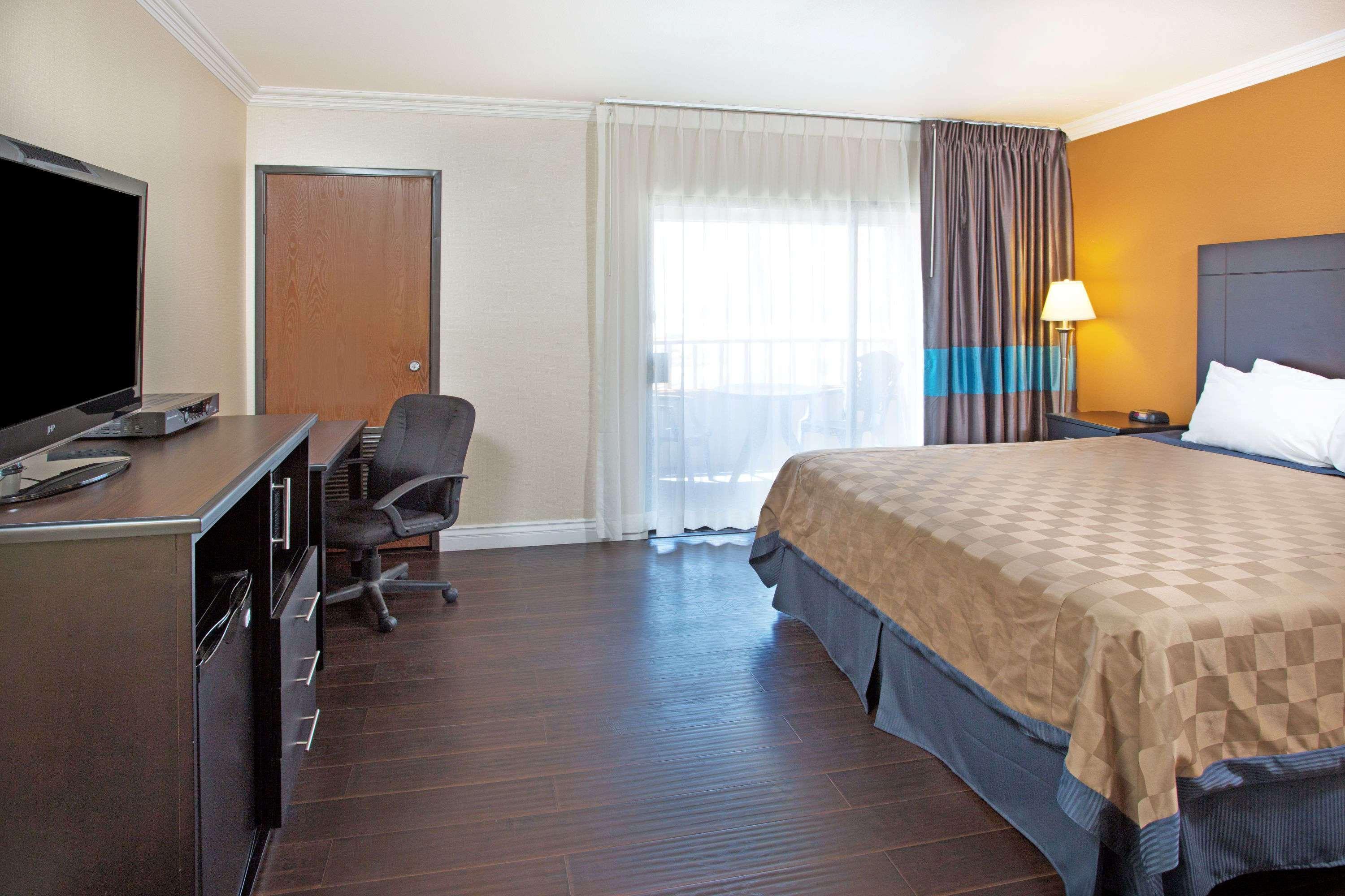 Travelodge By Wyndham Ocean Front Sunset Beach Εξωτερικό φωτογραφία